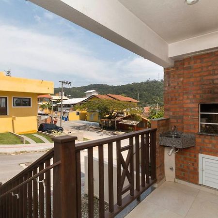 Residencial Los Abuelos Бомбиняс Екстериор снимка